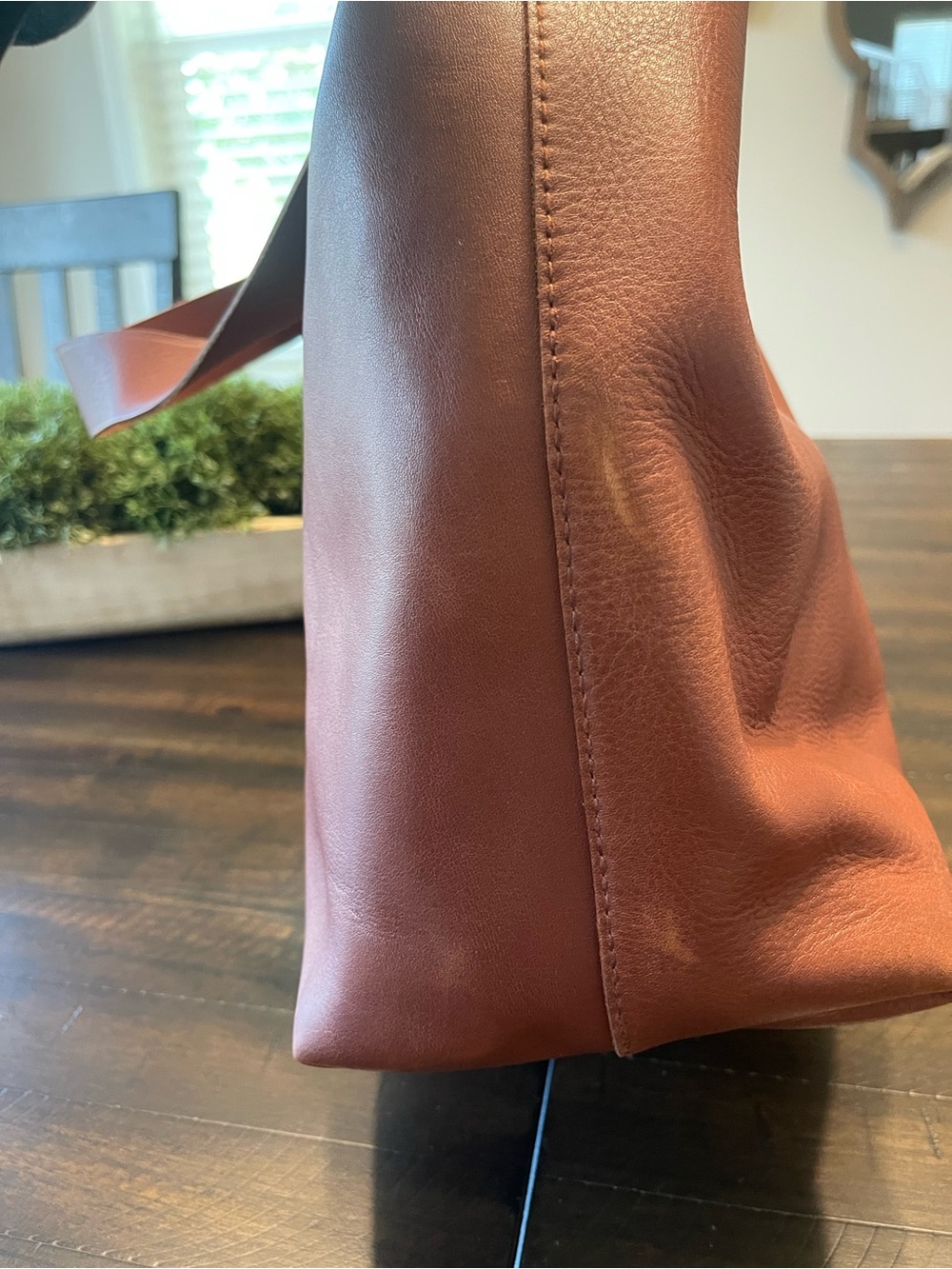 Madewell Leather Essential Tote in Chestnut Brown - Picture 11 of 12